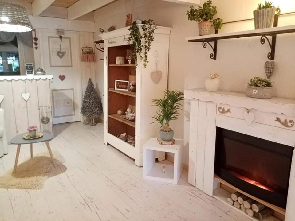 Gite Ferme La Rosee Blanche Laveline Eksteriør bilde